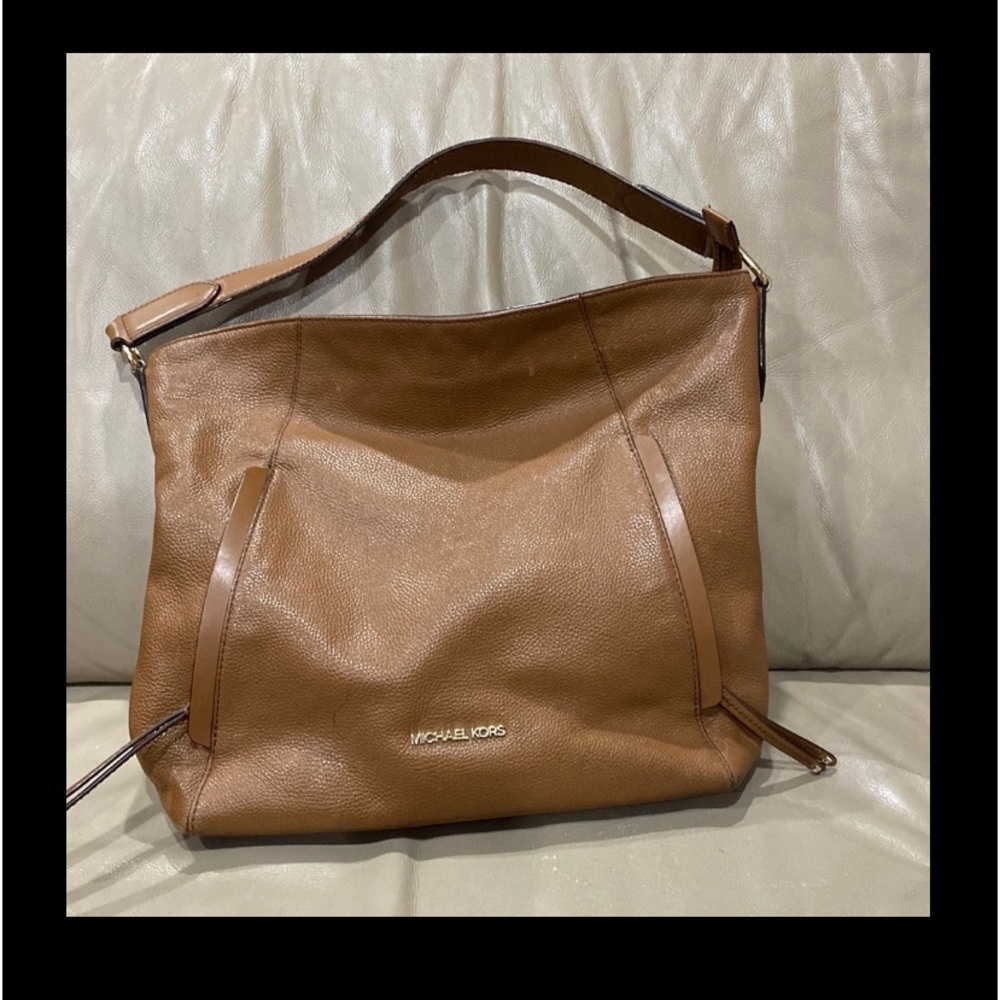 Michael Kors Womens Leather shoulder Bag